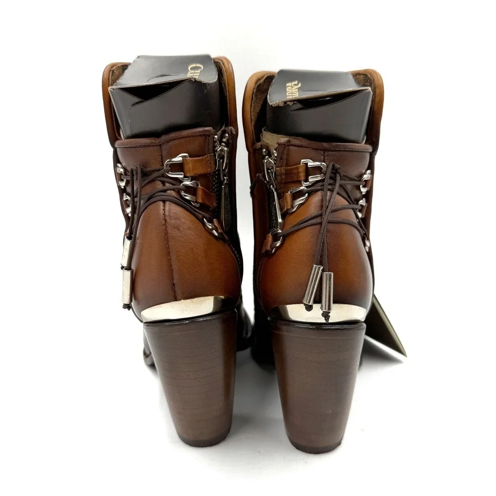 Cuadra ankle boots